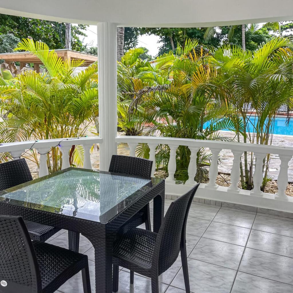 Hummingbird Cabarete Aparthotel Exterior foto