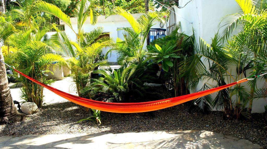 Hummingbird Cabarete Aparthotel Exterior foto