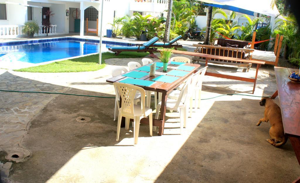 Hummingbird Cabarete Aparthotel Exterior foto
